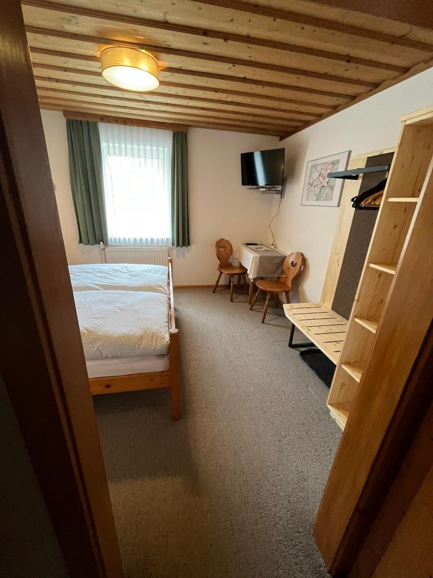 Gaestehaus Duernberger - Klein, Aber Fein - Gemuetliche Zimmer In Ruhiger, Idyllischer Lage Molln Exterior photo